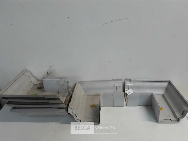 6 x buitenhoek 160mm licht grijs pvc regenafvoer - afbeelding 1 van  3