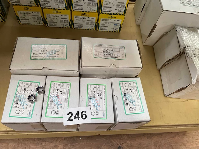 6 x dozen inox borgmoeren; bouten - afbeelding 1 van  6