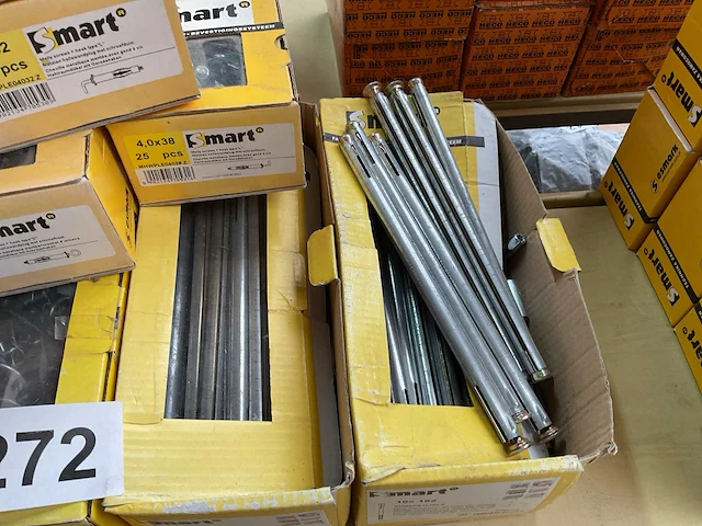 6 x dozen metalen kozijnpluggen; springankers; metalen hollewandplug - afbeelding 1 van  5