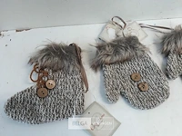 6 x hangdeco stof 12 cm 3 x handschoen + 3 x laars - afbeelding 3 van  3