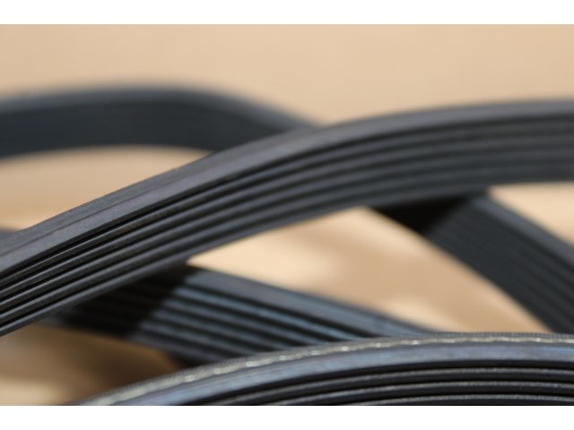 6 x husqvarna v-riem - afbeelding 2 van  2