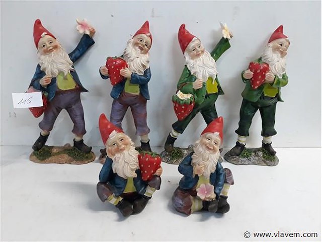 6 x kabouter mix polyester 10-21 cm - afbeelding 2 van  2