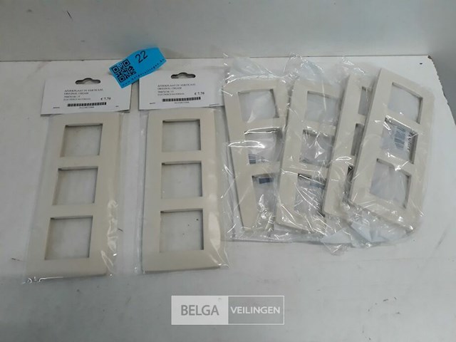 6 x niko afdekplaat 3v verticaal cream - afbeelding 1 van  3