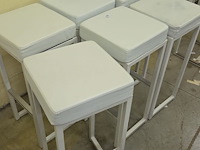 6 x witte kruk