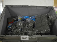 ±60 div soorten schuursponsjes - afbeelding 1 van  2