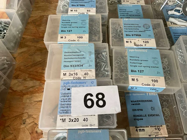 60 doosjes boutjes ringen schroeven - afbeelding 6 van  9