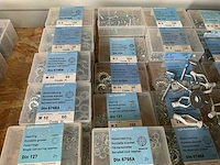 60 doosjes boutjes ringen schroeven - afbeelding 7 van  9