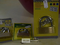 ±60 hangsloten - afbeelding 2 van  3