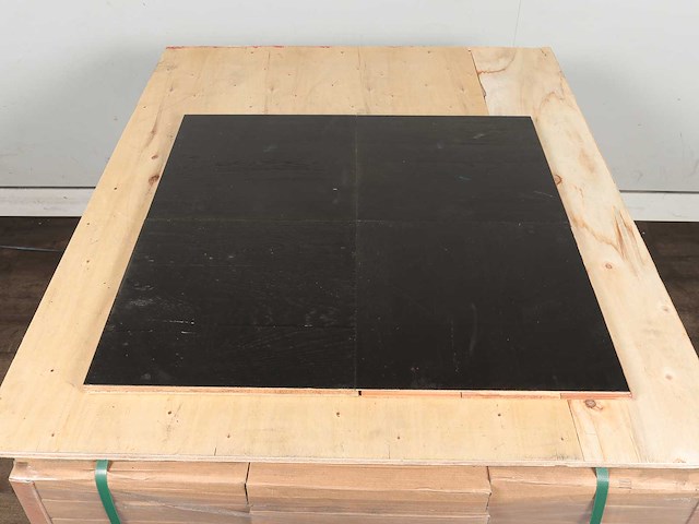 60 m2 parket eiken tegelformaat mutliplank - 380 x 380 x 18,5 mm - afbeelding 2 van  4