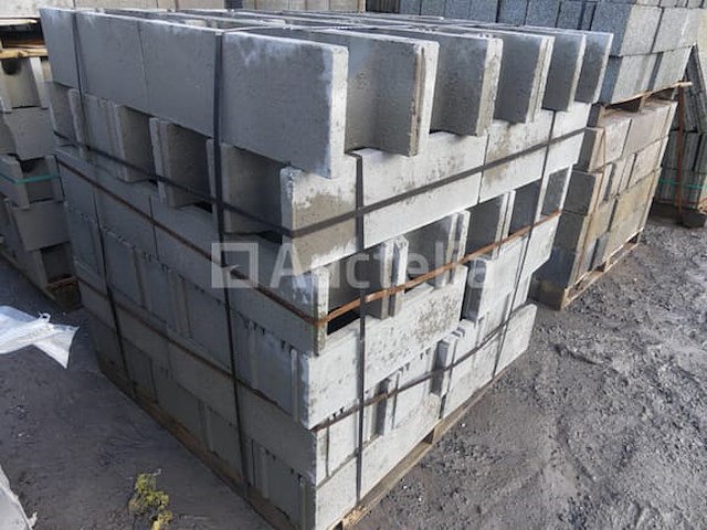 60 stepoc blokken dikte 24 cm - afbeelding 3 van  3