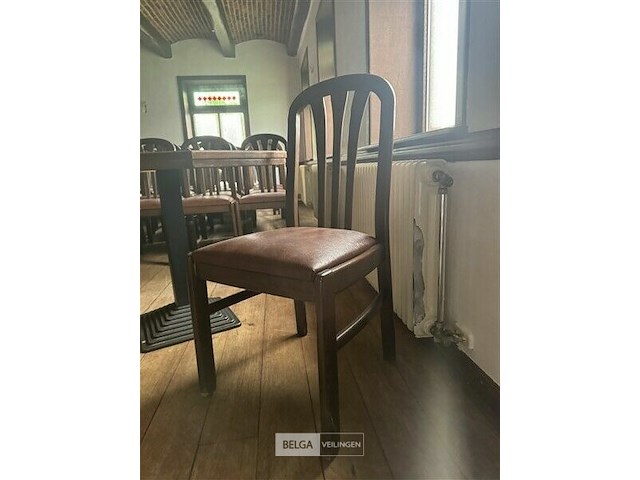 ± 60 stoelen en aantal tafels - afbeelding 17 van  22