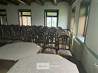± 60 stoelen en aantal tafels - afbeelding 20 van  22