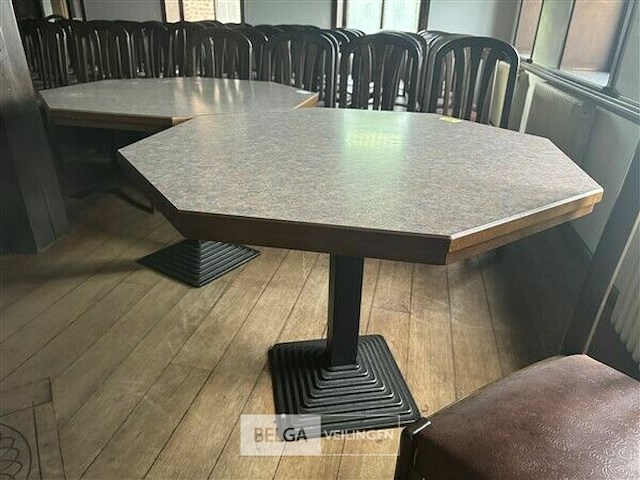 ± 60 stoelen en aantal tafels - afbeelding 21 van  22