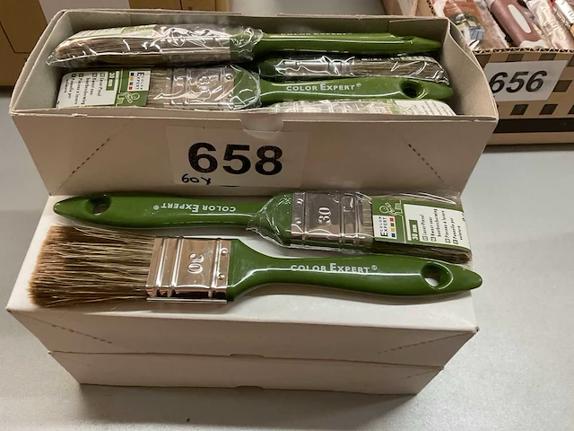 60 x kwasten voor houtbescherming - afbeelding 1 van  5