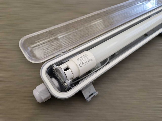 60cm enkele led tl t8 armaturen waterdicht(12x) - afbeelding 6 van  9