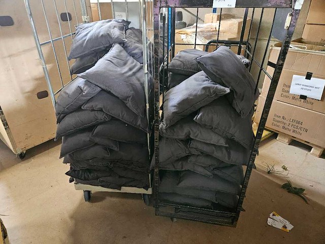60x kussen donker grijs - afbeelding 1 van  1