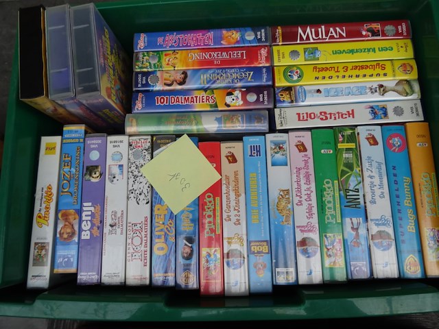 60x vhs-band + 18x dvd - afbeelding 3 van  4