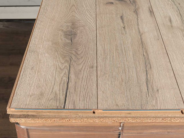 61 m2 laminaat plank - 1285 x 192 x 7 mm - afbeelding 2 van  4