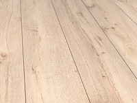 61 m2 laminaat plank - 1383 x 193 x 7 mm - afbeelding 1 van  4