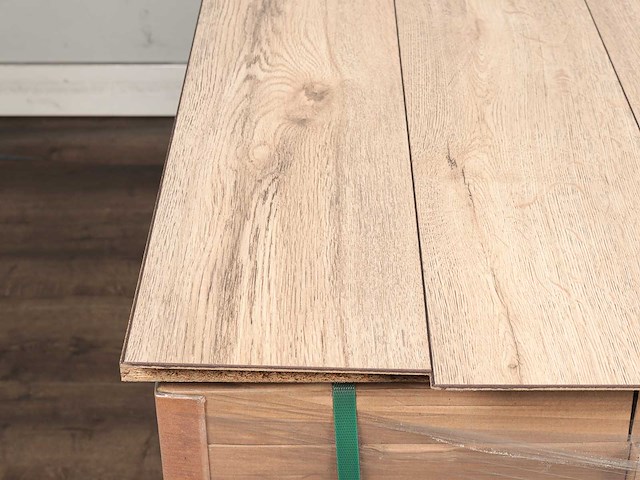 61 m2 laminaat plank - 1383 x 193 x 7 mm - afbeelding 2 van  4