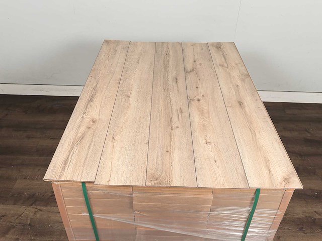 61 m2 laminaat plank - 1383 x 193 x 7 mm - afbeelding 3 van  4