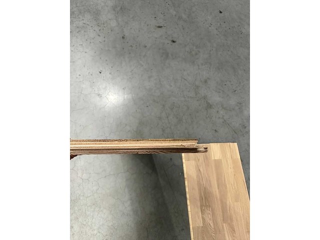 61,20 m2 eiken meerlagen parketvloer 312 - afbeelding 3 van  3