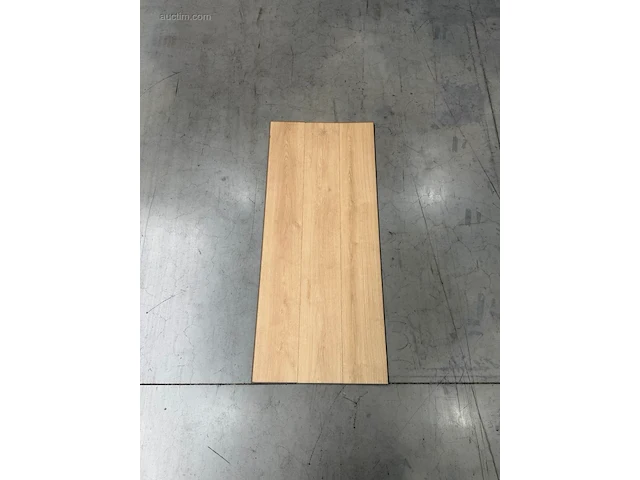 61,50 m² laminaatvloer 8mm - afbeelding 1 van  3