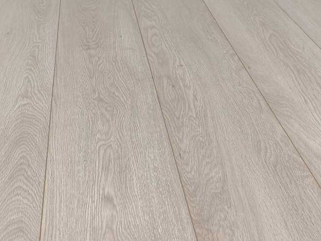 62 m2 laminaat plank - 1261 x 192 x 7 mm - afbeelding 1 van  4