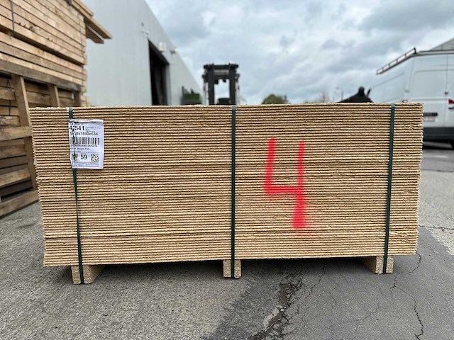 62 m2 osb platen dikte 12 mm - 1,69x0,63m - afbeelding 1 van  2