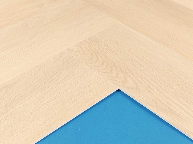 63 m2 pvc spc click visgraat met xps onderlaag - 750 x 150 x 4+1 mm - afbeelding 2 van  4