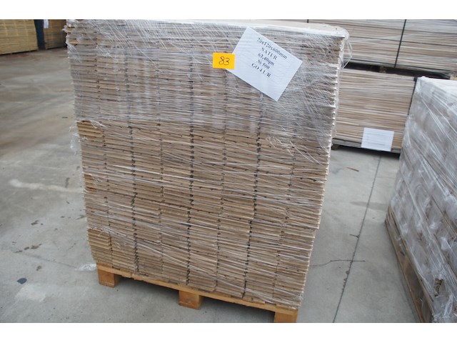 63,40 m² massief eiken visgraat 20mm - afbeelding 5 van  6