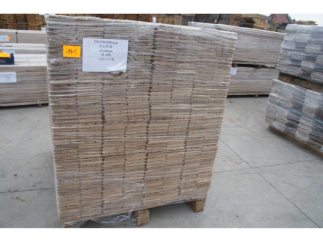 63,40 m² massief eiken visgraat 20mm - afbeelding 6 van  7