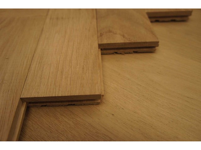 63,44 m² massief eiken visgraatparket 16mm - afbeelding 8 van  10