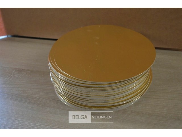 ±64 goudkleurige onderleggers ø24 cm - afbeelding 2 van  2