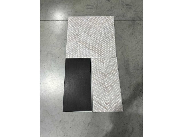 64,35 m² pvc tegels 5mm - afbeelding 3 van  4