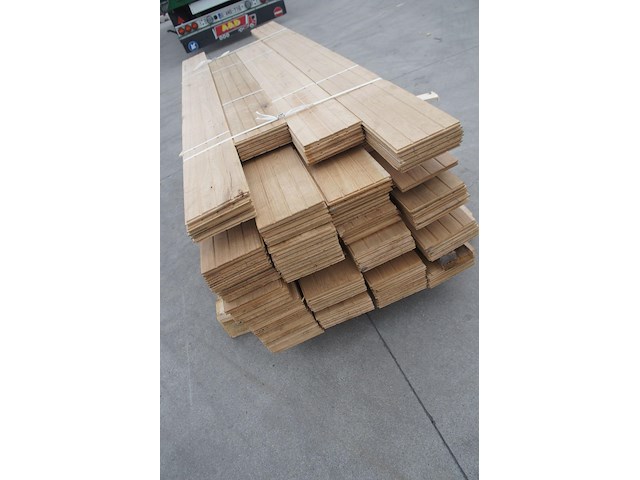 64,93 m² massief eiken parket 15mm - afbeelding 4 van  5
