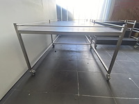 65 - dubbele presentatietafel op wielen - afbeelding 2 van  3