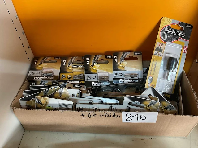 65 bits sets - afbeelding 1 van  5