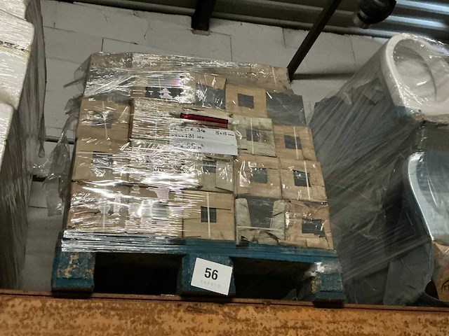 65 m2 keramische tegels - afbeelding 1 van  1