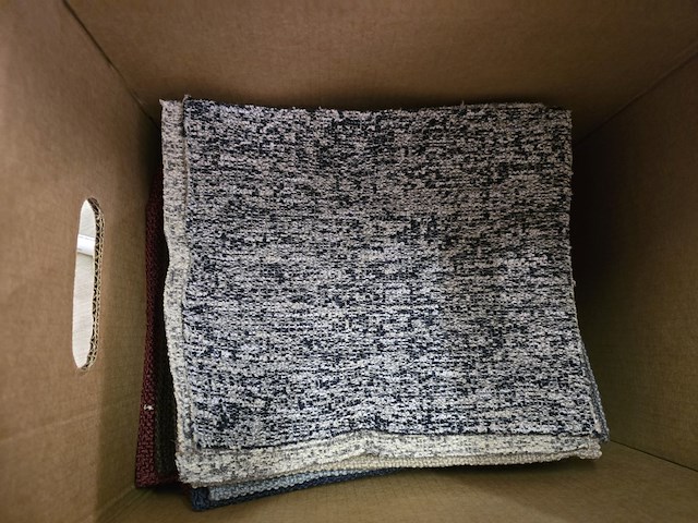 65x lapjes stof dikke stof 30x25cm - afbeelding 12 van  15