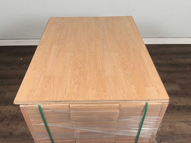 66 m2 laminaat plank - 1285 x 192 x 8 mm - afbeelding 2 van  3
