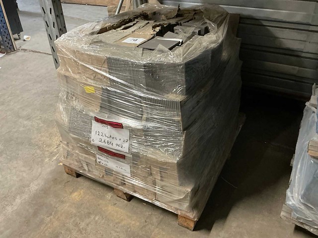 66m2 keramische tegels - afbeelding 2 van  2