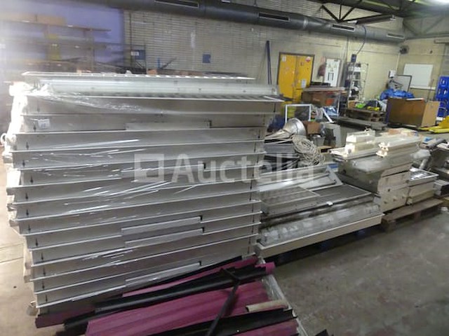 67 lampen en plafondlampen - afbeelding 1 van  14