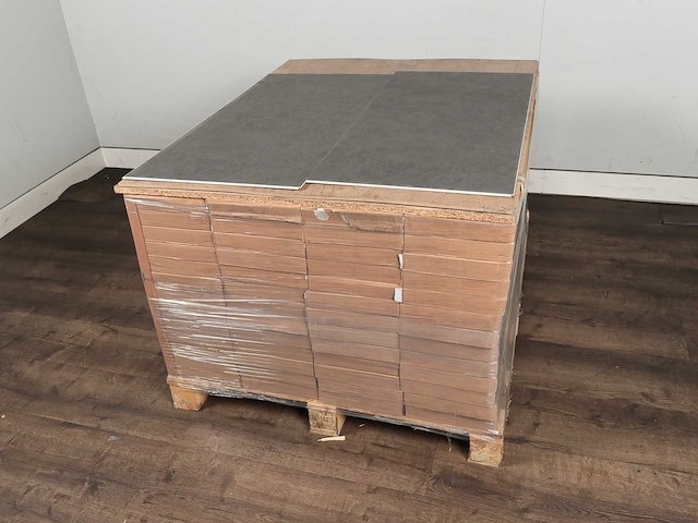 67 m2 pvc click tegel - 950 x 475 x 4 mm - afbeelding 4 van  4