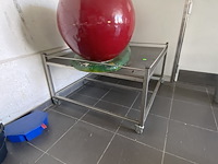 68 - presentatietafel op wielen - afbeelding 1 van  2