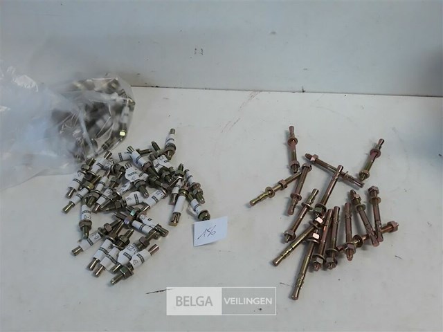 68 x keilanker m6x50mm + 15 x m6x70mm - afbeelding 1 van  3