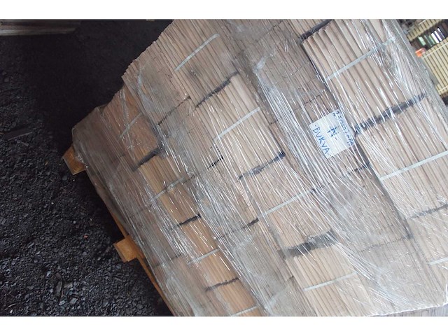 68,04 m² massief beuken visgraatparket 16mm - afbeelding 2 van  10