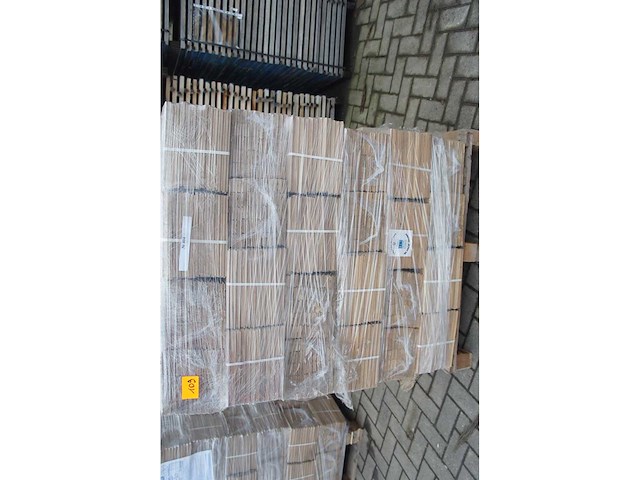 68,04 m² massief eiken visgraatparket 16mm - afbeelding 2 van  3