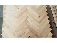68,04 m² massief eiken visgraatparket 16mm - afbeelding 1 van  3