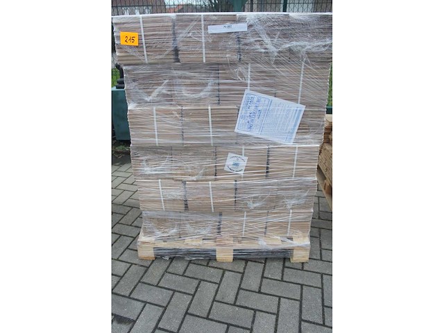 68,04 m² massief eiken visgraatparket 16mm - afbeelding 1 van  4